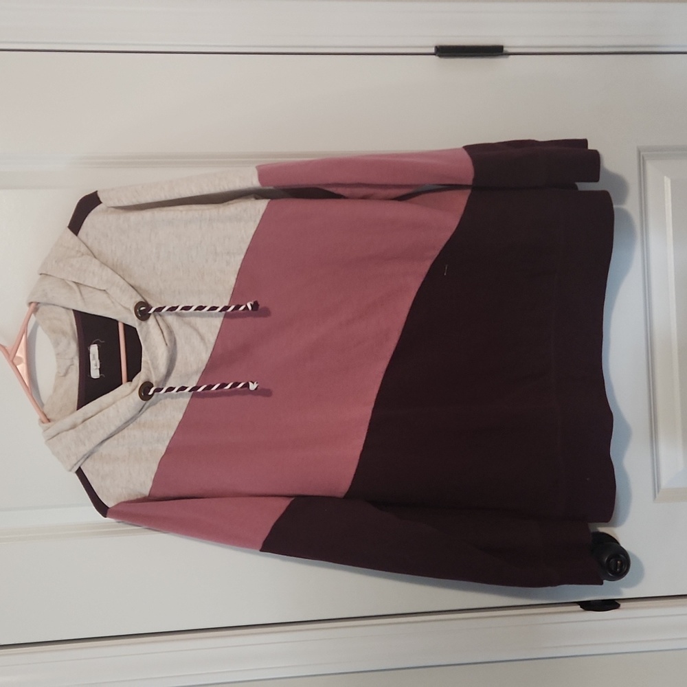 Maurices sweater